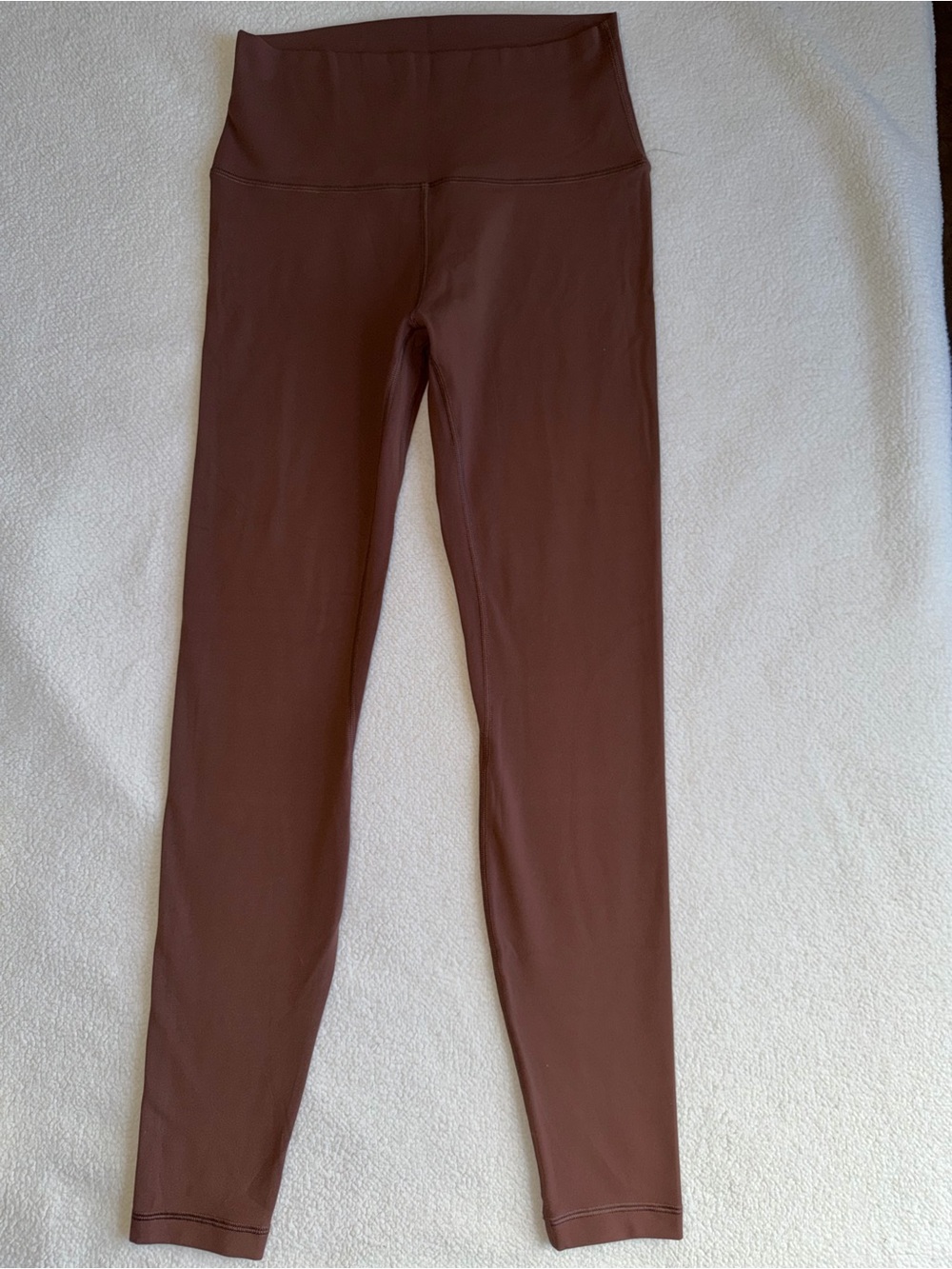 High-Rise Brown Yoga Leggings — Sleek Everyday Comfort